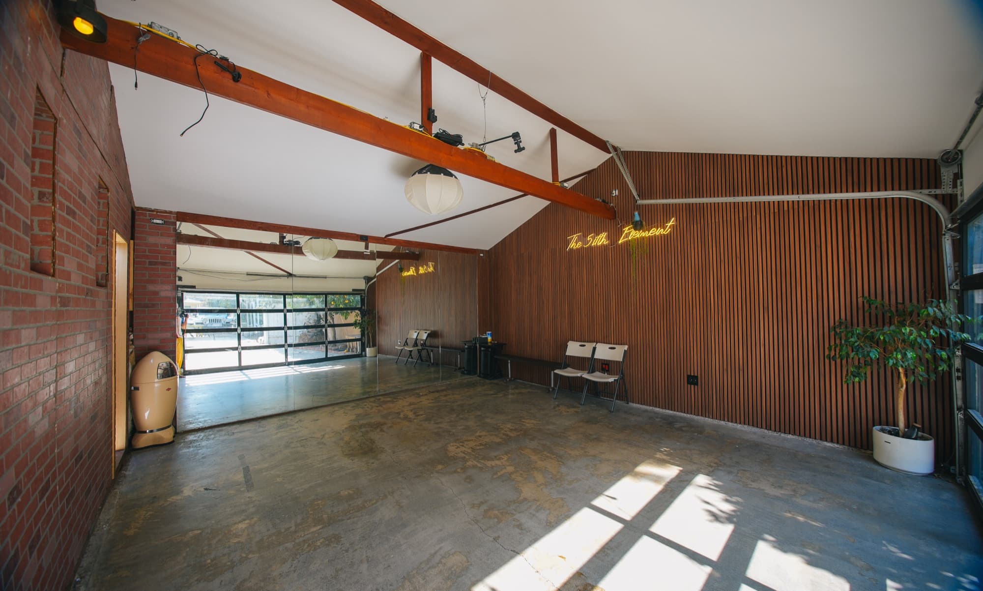 5ith Element Studio interior